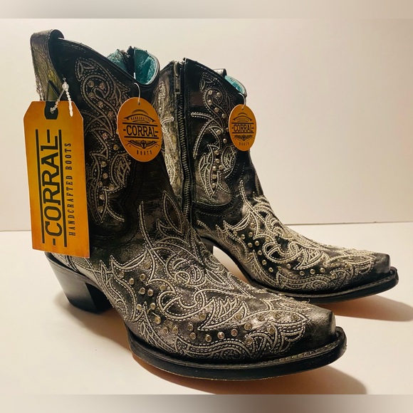 Corral Western Leather Ankle Boots Handcrafted Women's Size 7M Side Zip NWT - Picture 2 of 10